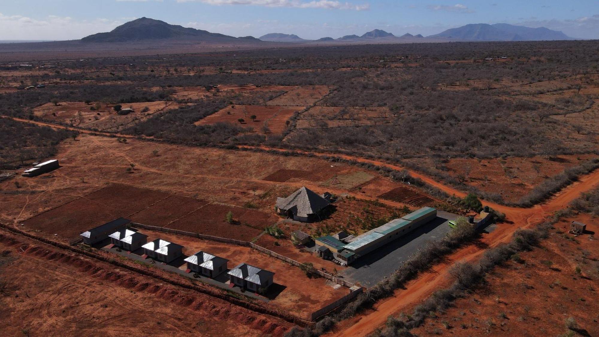 Tausa Tsavo Eco Lodge Voi Exterior photo